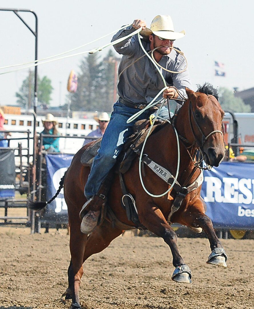 Teigen Finnerty tie-down roping, Rodeo News
