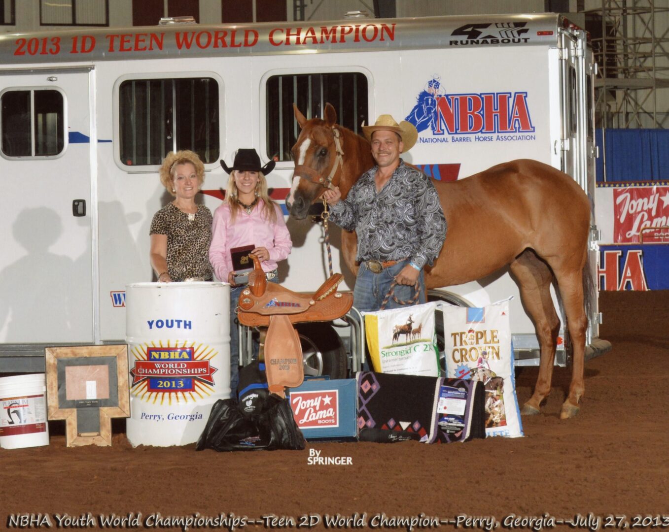 Karly was Teen 2D World Champion at the NBHA Youth World Championships, Perry, GA 2013