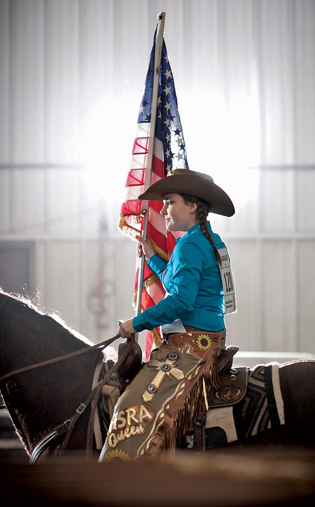 above: KHSRA member Kaitlyn Dinges - Foto Cowboy