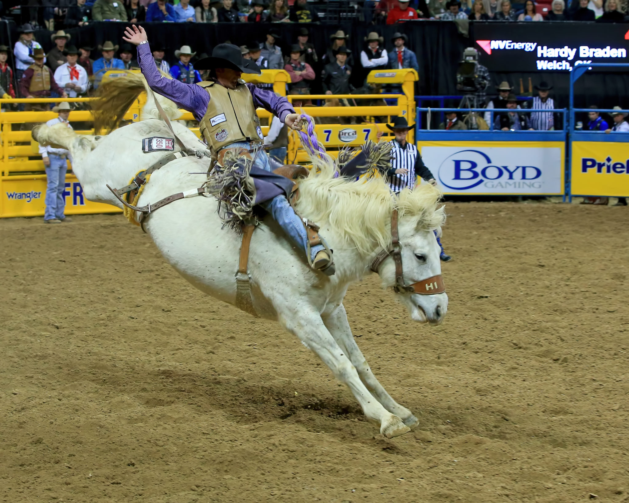 Braden wins second go-round at WNFR - The Rodeo News